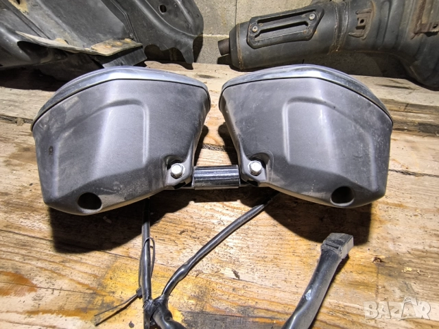 Фарове triumph 675, снимка 4 - Мотоциклети и мототехника - 51548405