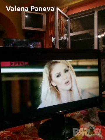  LED Монитор BenQ, снимка 3 - Монитори - 29772069