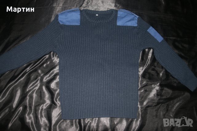 Син пуловер, снимка 1