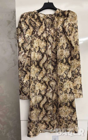 Рокля сатен  , снимка 2 - Рокли - 50922584