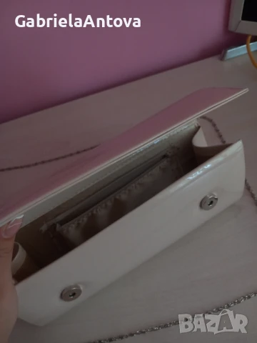 Елегантна дамска чанта, снимка 2 - Чанти - 51119011