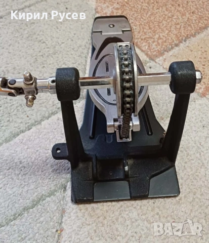 Двоен педал за барабани Pearl, снимка 6 - Ударни инструменти - 54162706