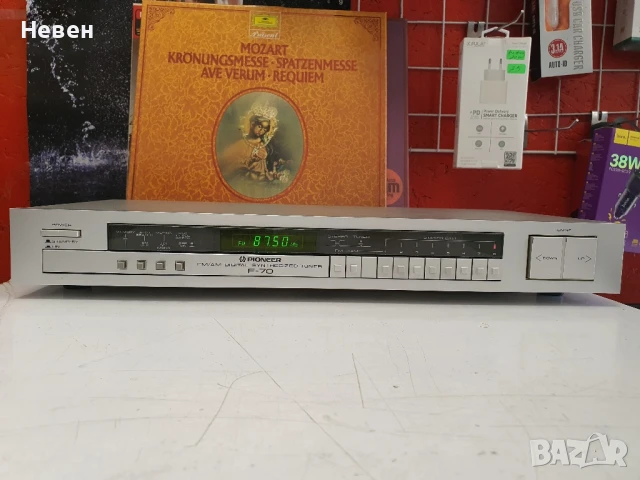 Тунер PIONEER F-70, снимка 2 - Ресийвъри, усилватели, смесителни пултове - 51017281