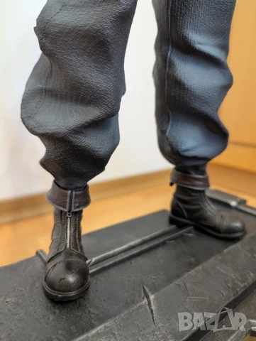 FA STUDIO Cloud Strife 1/4 Scale Resin Statue (Final Fantasy VII) фигура, снимка 3 - Колекции - 50633344