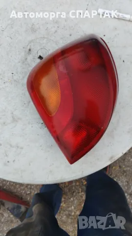 Ляв и десен стоп за Ford Fiesta