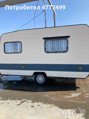 Каравана Adria модел 1985г, снимка 2 - Каравани и кемпери - 53921754