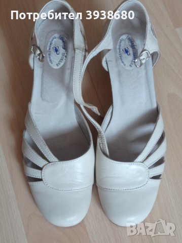 Обувки на ток, снимка 6 - Дамски обувки на ток - 44350001