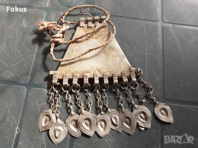 Стар накит - висулка муска с пластинки - носия, снимка 3 - Антикварни и старинни предмети - 53281242