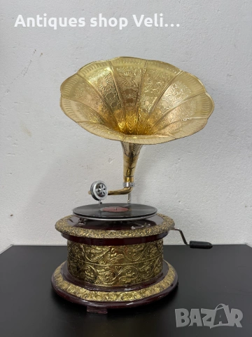 Грамофон с фуния №8121