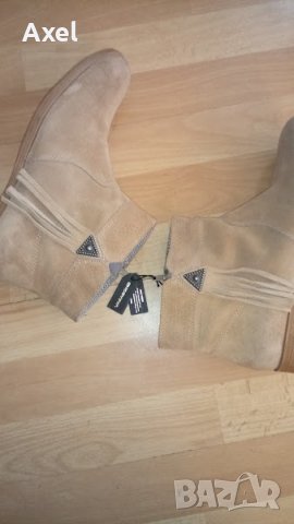 Нови дамски 41-42 номер боти