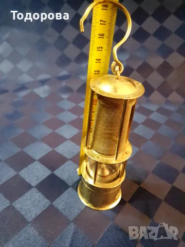Действаща реплика на миньорска лампа, снимка 3 - Антикварни и старинни предмети - 48545438