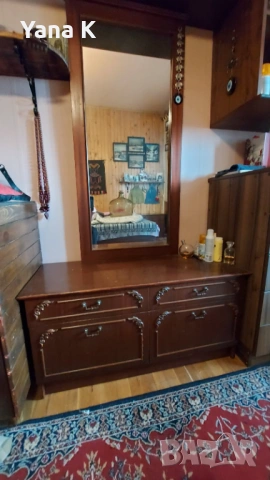 Тоалетка с 2 нощни шкафчета 