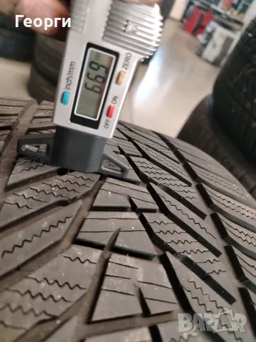 2бр.зимни гуми 275/35/19 Hankook, снимка 2 - Гуми и джанти - 56335709
