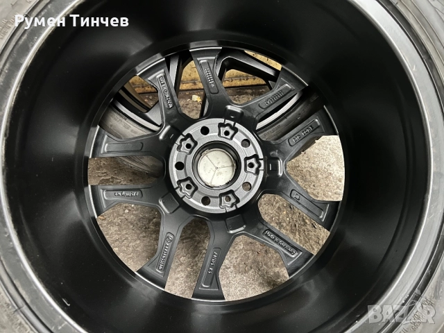 Оригинални джанти от Мерцедес G Klassa 21ц с зимни гуми, снимка 11 - Гуми и джанти - 51915508