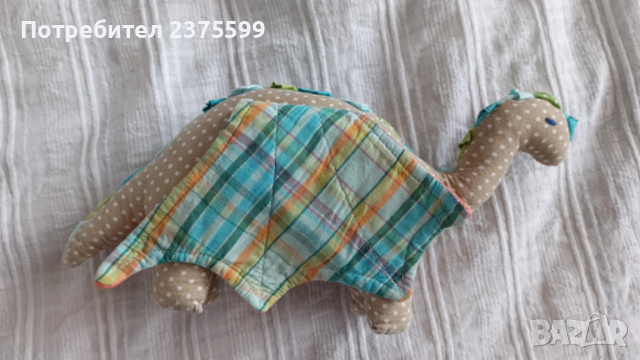 Платнен динозавър с криле