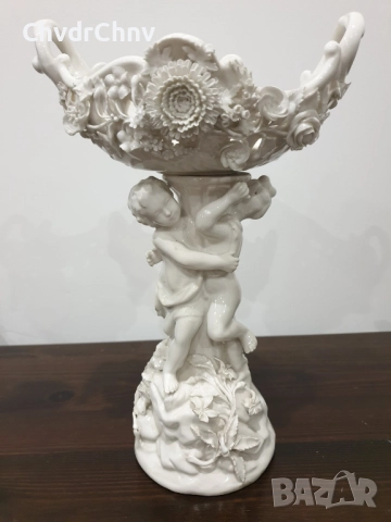 Meissen фигурална ажурна фруктиера 30см/стара Майсен порцеланова жардениера с деца и цветя