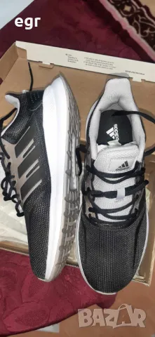 Оригинални нови маратонки адидас adidass RUNFALCON FW5056, снимка 4 - Маратонки - 47921343