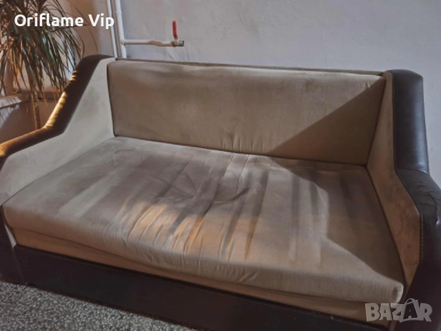 Диван, канапе и табуретка, снимка 3 - Дивани и мека мебел - 51546009