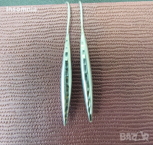 Елегантни сребърни обеци 