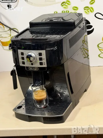 Кафемашина кафе автомат delonghi magnifica S с гаранция