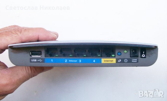 Рутер Linksys E2500 Dual-Band WiFi Router, снимка 3 - Рутери - 38424644