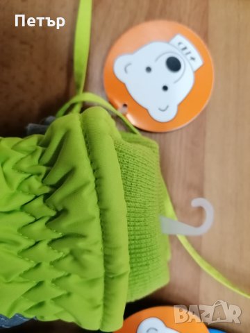 Продавам нови красиви водоустойчиви детски ръкавици с един пръст и връзки за окачване през врата , снимка 8 - Шапки, шалове и ръкавици - 35138175