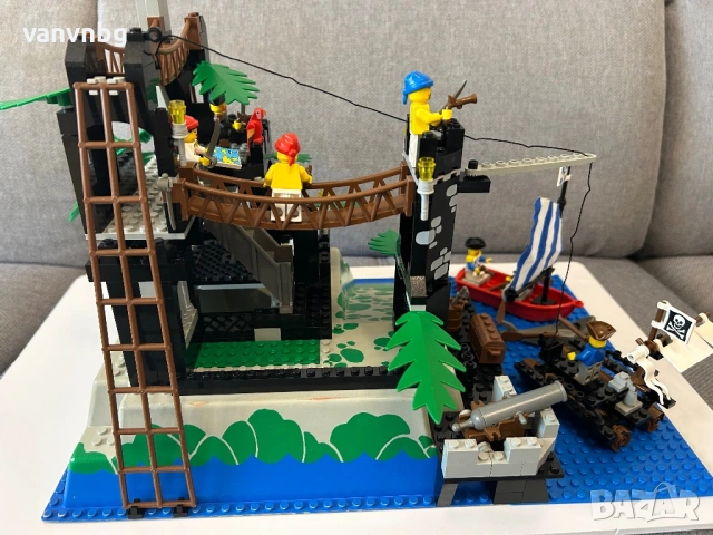 Lego Pirates Rock Island Refuge 6273, снимка 5 - Конструктори - 53981756
