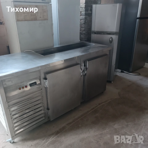 Хладилна маса