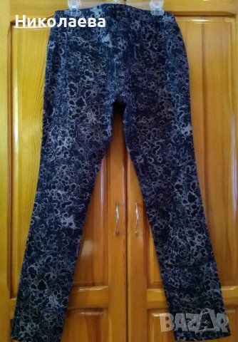 Черен прав еластичен панталон с бежови шарки "Gina",M/L