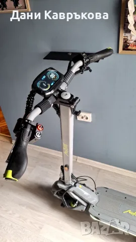 Електрическа тротинетка Mukuta 10 Plus (Dual Motor) – в гаранция, закупена 2025г., с найлона, снимка 8 - Скутери и тротинетки - 56217326