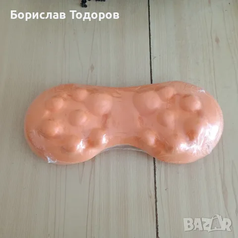 Ергономичен масажор с 14 тригерни точки