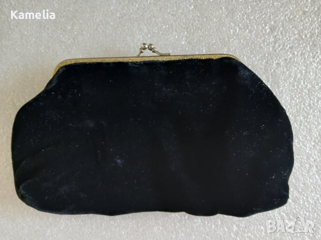 Дамско портмоне, тип клъч, снимка 2 - Портфейли, портмонета - 51149275