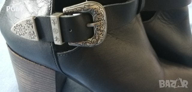 Боти Бата, снимка 5 - Дамски боти - 37031681