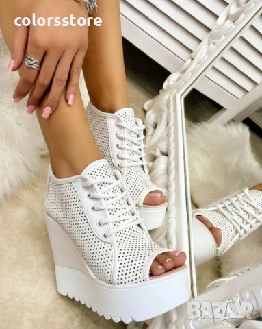 Летни боти на платформа - бяла кожа - K222
