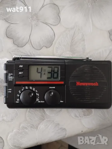 колекционерско радио newsweek, снимка 3 - Радиокасетофони, транзистори - 49783660