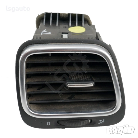 Дясна духалка табло парно Volkswagen Scirocco III 2008-2017 ID: 153851