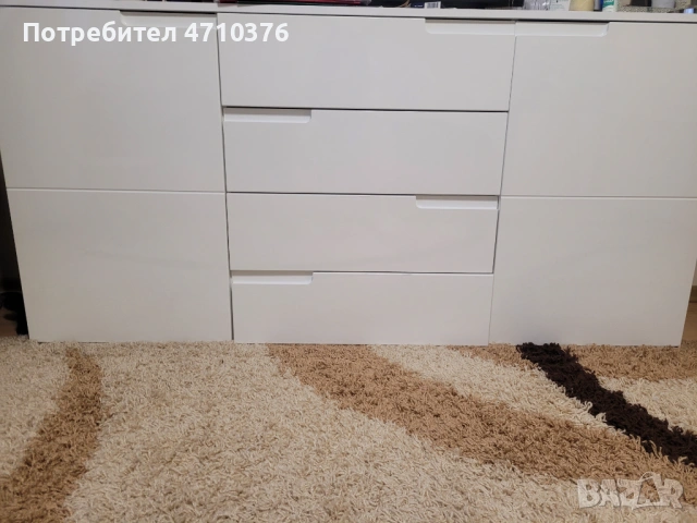 Продавам скрин