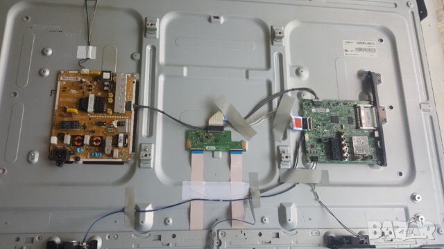 TV LG 49LF540V- счупен екран, снимка 2 - Части и Платки - 29602729