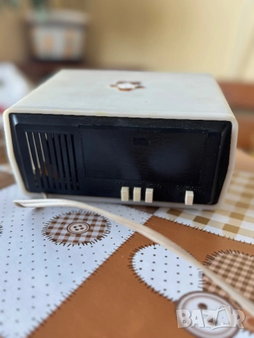 Часовник Електроника 2, снимка 4 - Антикварни и старинни предмети - 54245214