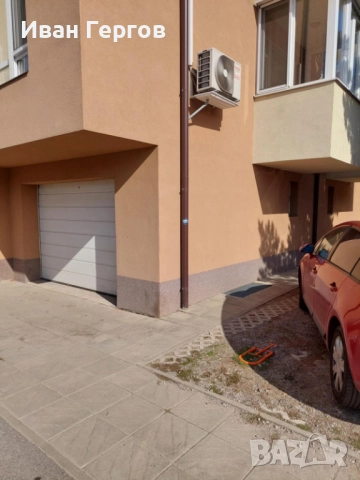 Отдава под наем гараж 28.5 кв.м. , наземен , автоматична врата - София кв. Левски