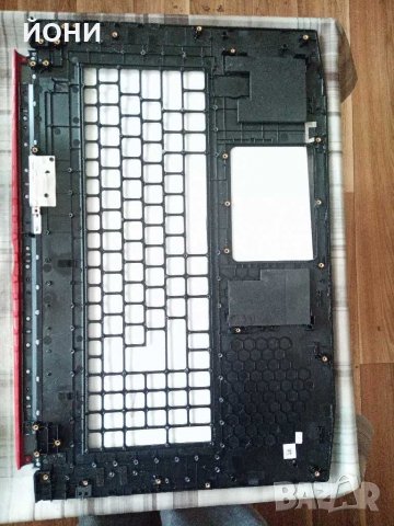 Acer Predator Helios 300 17"-оригинален подлакътник, снимка 2 - Части за лаптопи - 30950857