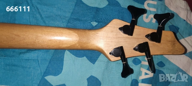 Бас китара с кубе, снимка 4 - Китари - 53239929
