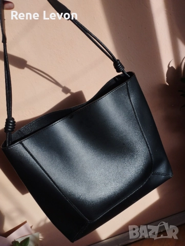 Голяма дамска чанта с едно копче , снимка 3 - Чанти - 52562296