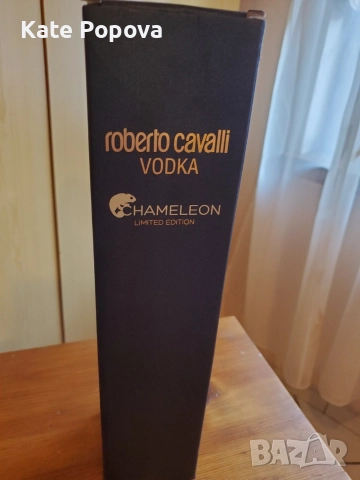 Лимитирана водка Roberto Cavalli, снимка 7 - Колекции - 52930330