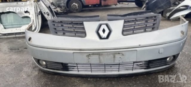 Renault grand espace 2005година предна броня
