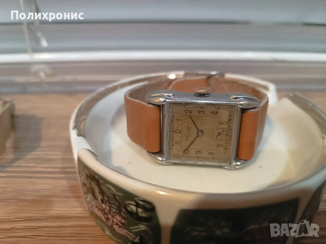 Швейцарски часовник Art Deco 