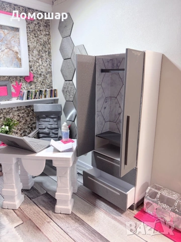 Барби къща ръчно изработена Авторки проект, снимка 4 - Кукли - 53101952