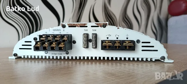 Усилвател Blaupunkt GTA 4100, снимка 6 - Ресийвъри, усилватели, смесителни пултове - 56545150