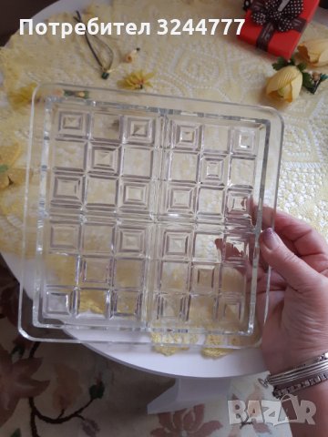 Поднос с 4 сектора