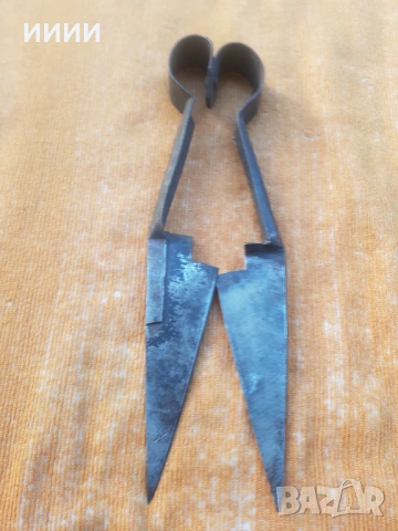 Кована ножица с печати 2, снимка 2 - Антикварни и старинни предмети - 53258826